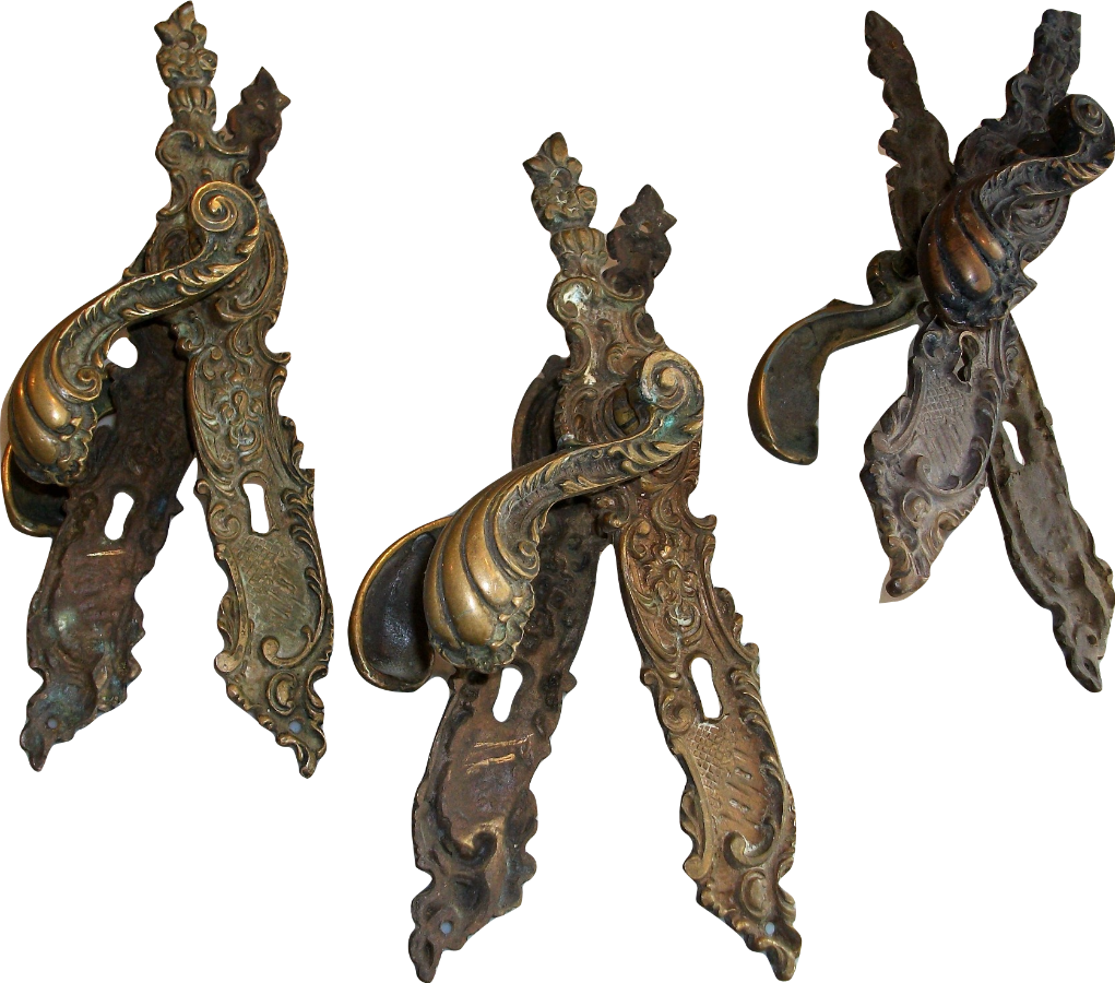 Baroque Bronze Door Handles (3).png